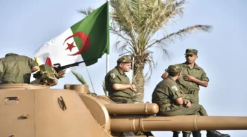 فرصة جديدة للشباب.. تجنيد رجال الصف المتقاعدين 2025 في الجزائر يفتح أبوابه للتسجيل الوطني